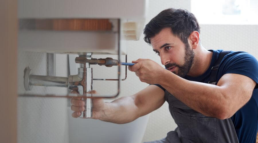 Local tankless water heater installation in Mount Vernon, IN